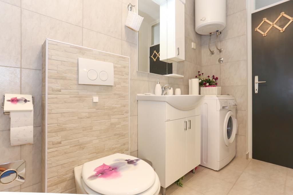 Apartment Vesna Спліт Екстер'єр фото