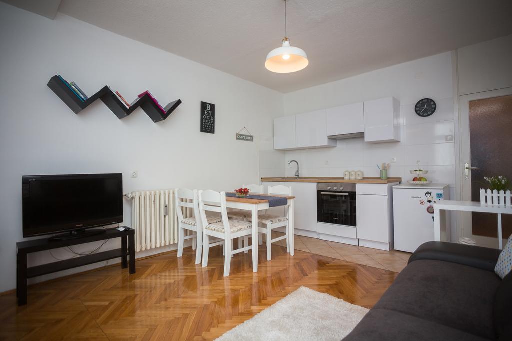 Apartment Vesna Спліт Екстер'єр фото