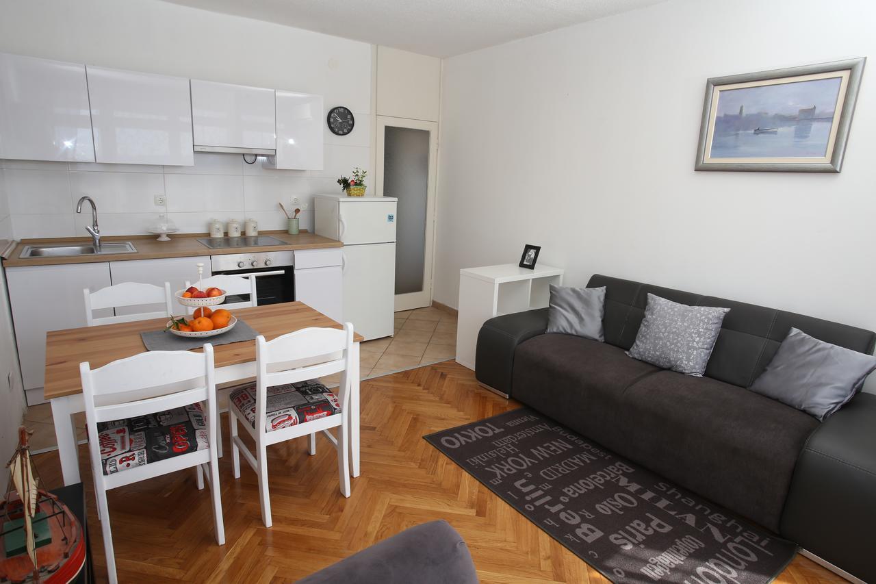 Apartment Vesna Спліт Екстер'єр фото