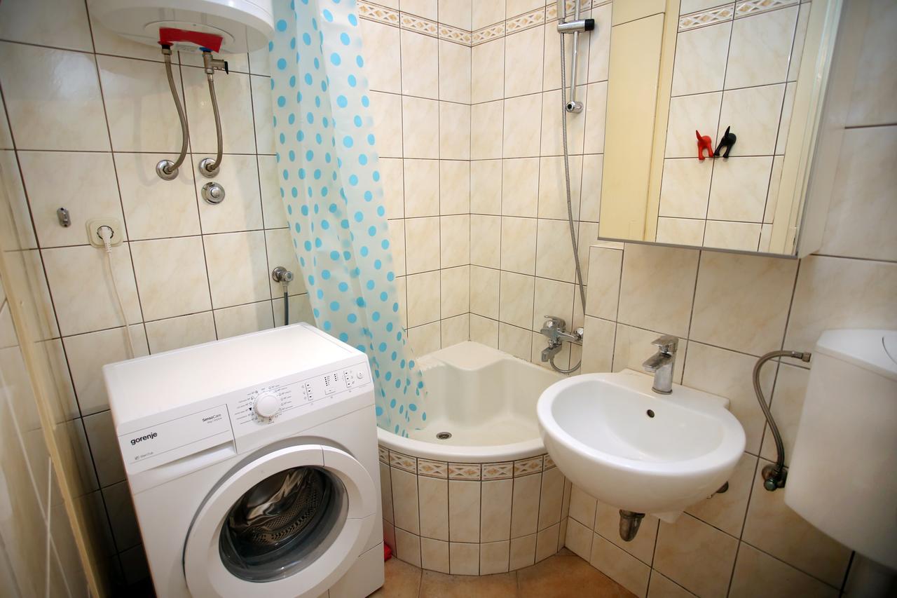 Apartment Vesna Спліт Екстер'єр фото